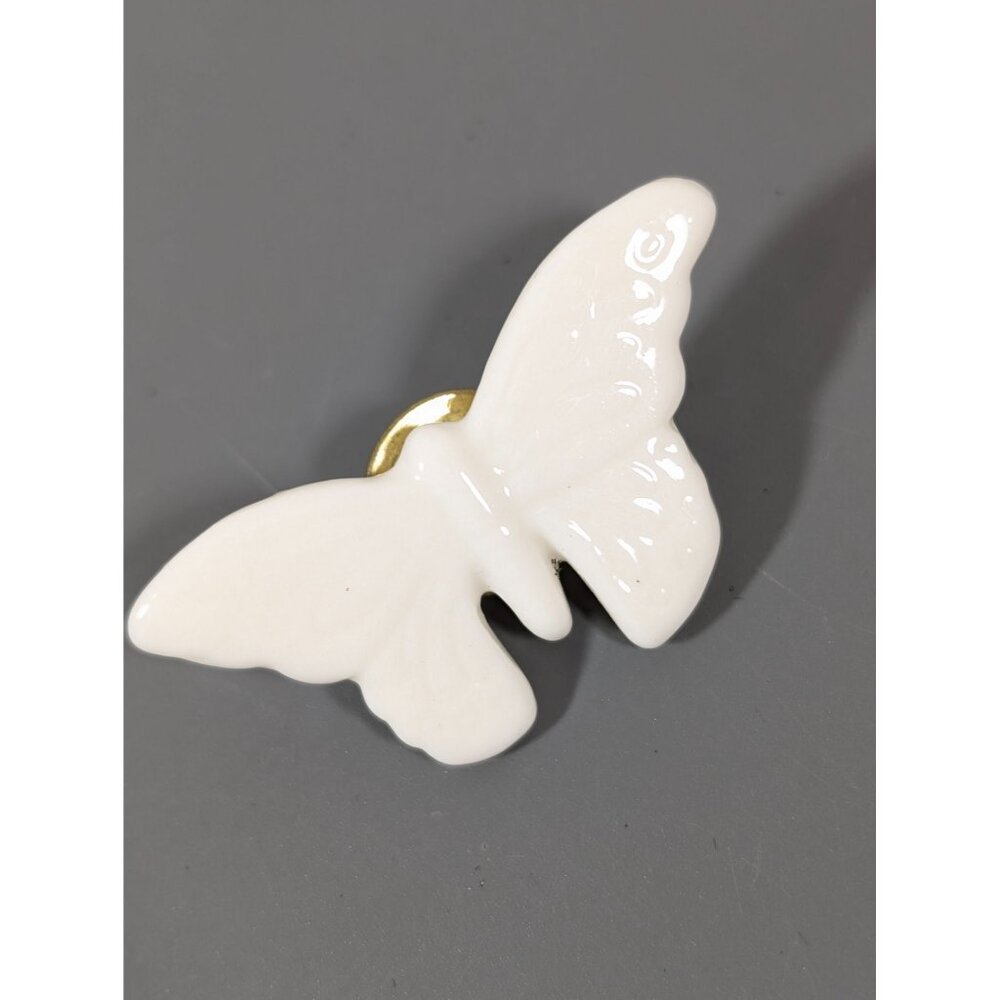 Vintage White Porcelain‎ Butterfly Pin Brooch Classic